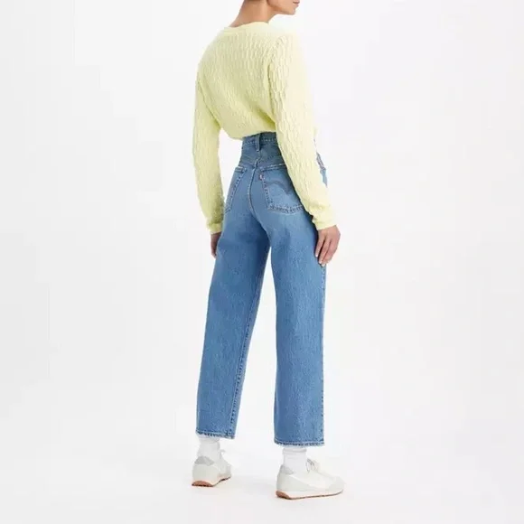 Levi's Premium Ribcage Straight Ankle Women’s Jeans, Size 27 - Picture 3 of 9
